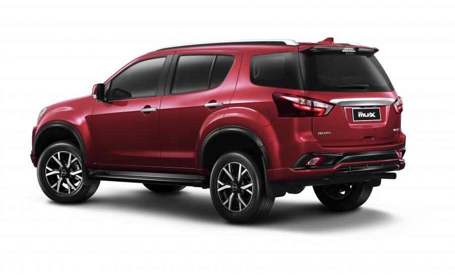  Isuzu MU-X The Onyx (Etna Red) 2019 года  (TH) (фото 2 из 3)